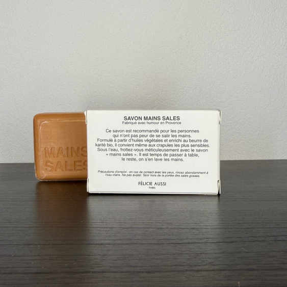 Savon - Mains sales