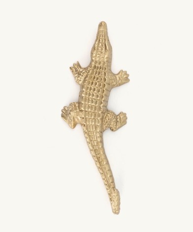 Crochet mural - grand crocodile